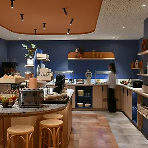 Ibis Styles Airport Aero 44 Charleroi
